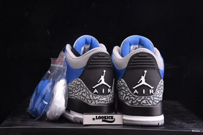 Bmlin Jordan Royal' CT8532 Retro Air 3 'Varsity 400 - 0824